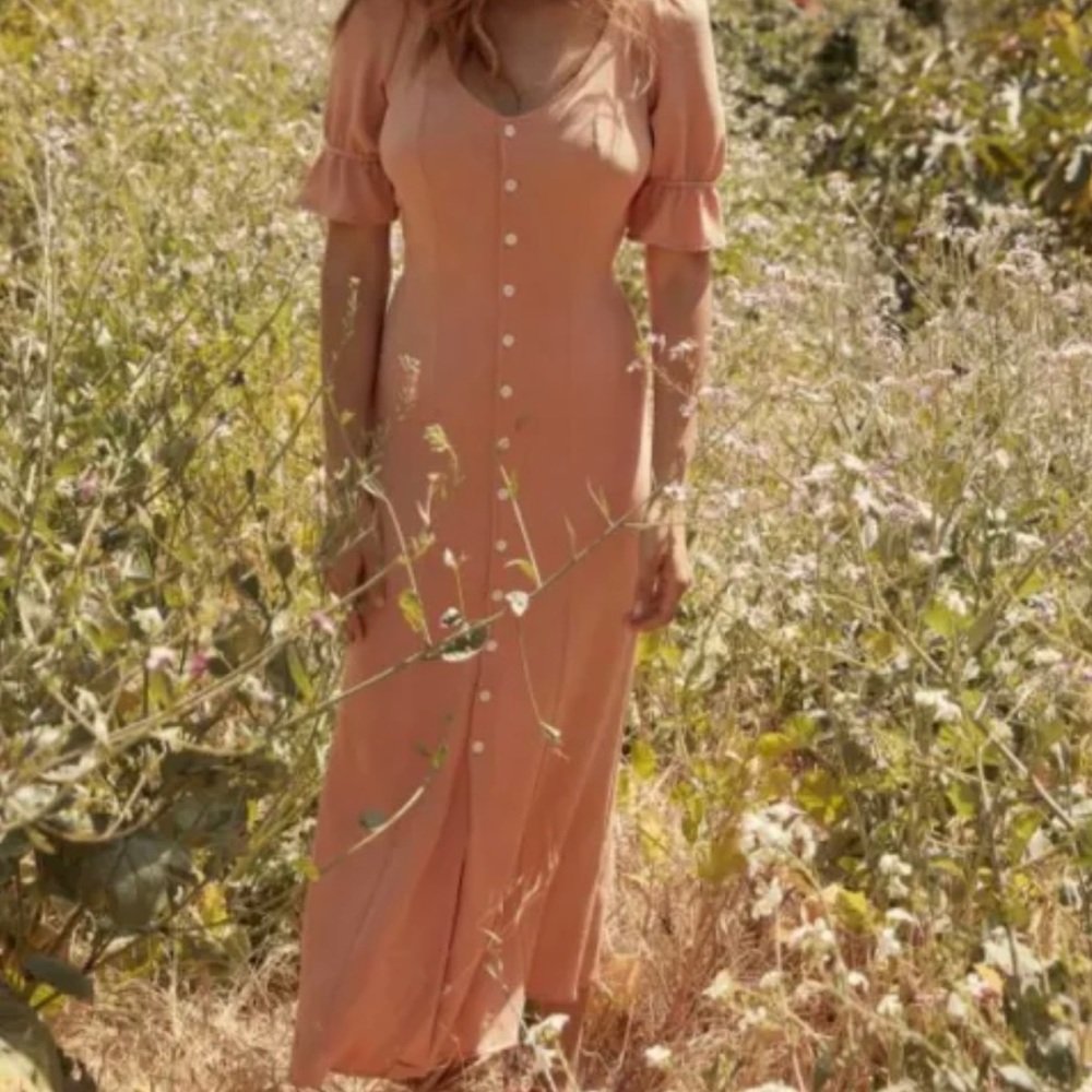 Christy Dawn Lennon Dress in Peach Size Large